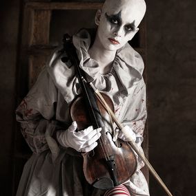 The_Clown_and_the_fiddle_5b